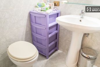 Mieszkanie na wynajem - 130 m² - 4 pokoje Roma Lacjum