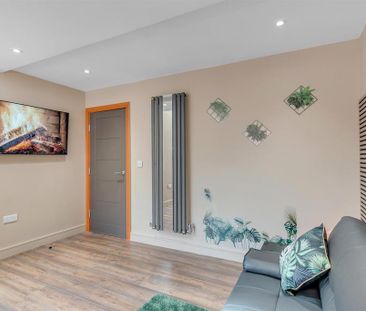 Studio to rent - Photo 5