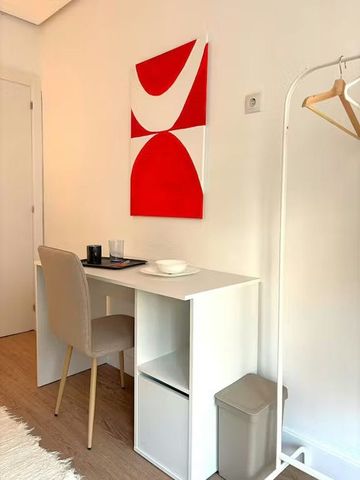 Avenida de Fuenlabrada, Leganés, Community of Madrid 28912 - Photo 4