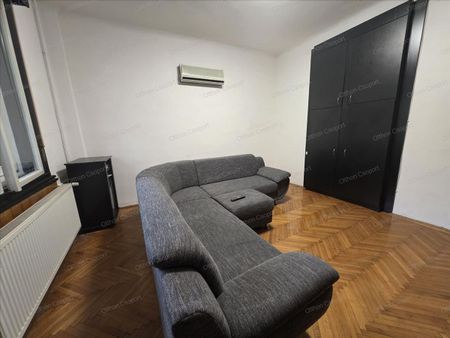 Kiadó jó állapotú lakás - Budapest II. kerület - Photo 2