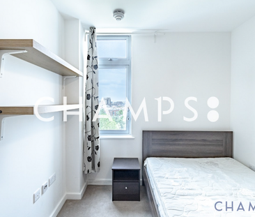 3 bedroom flat to rent - Photo 3