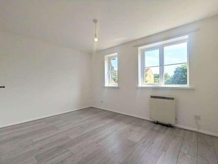 Redford Close, Feltham, TW13 - Photo 5