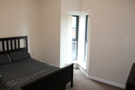 Lawn Street, Paisley - Photo 3