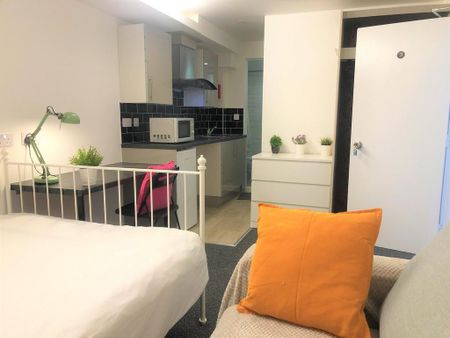 Studio to rent - Photo 5