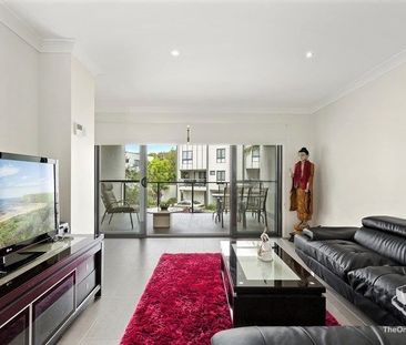 $850pw 3Storey Townhouse 3Bed 2Bath 2Car - Photo 2