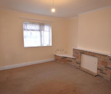 Beake Avenue, Radford, Coventry - Photo 3