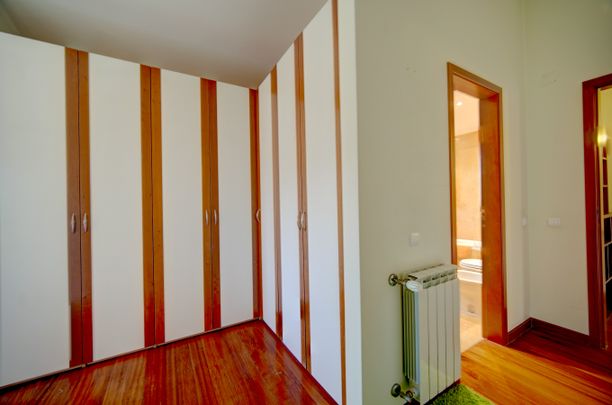 Moradia T6 com Piscina e Jardim na Costa da Guia em Cascais - Photo 1