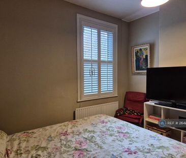 2 bedroom flat to rent - Photo 6