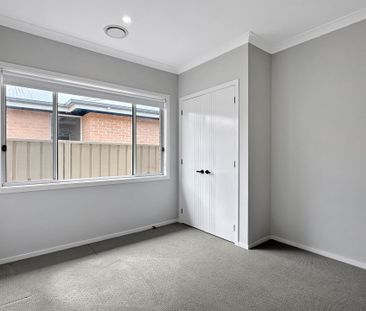 Premium Four-Bedroom Family Home in a Convenient Location - Photo 4