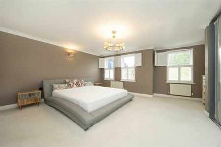 Langdon Park, Teddington, TW11 - Photo 2