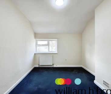 West Avenue - Photo 4