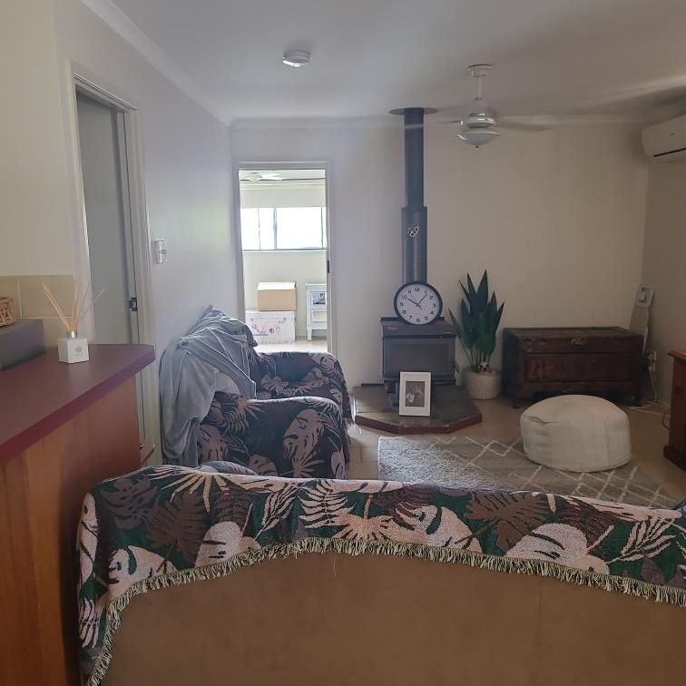 Comfortable living! - Photo 1