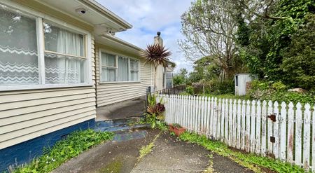 Spacious & Conveniet! - Photo 2