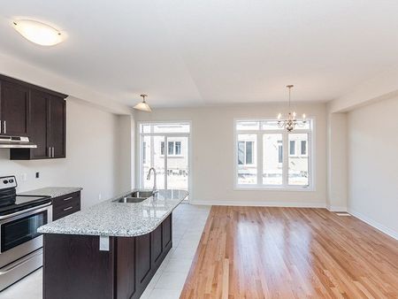 For Lease - 119 Orchardcroft Road, Oakville, Ontario - Photo 4