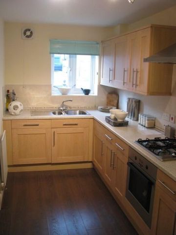 3 bedroom townhouse to rent - Photo 4