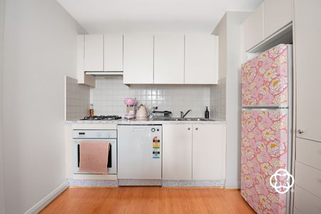 39/27 Bennelong Parkway, 2127, Wentworth Point Nsw - Photo 4