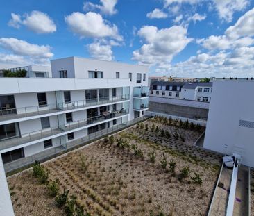 Location Appartement 1 pièce 26m² LA ROCHE SUR YON 85000 - Photo 4