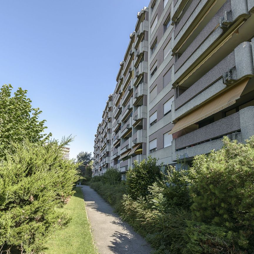 Bel appartement dans un quartier calme - Photo 1