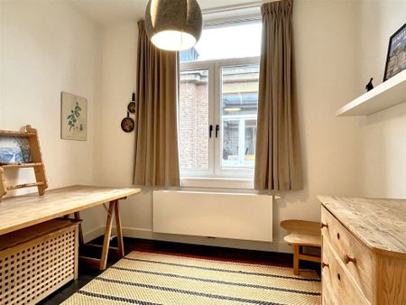 Uniek gemeubeld appartement met 3 slaapkamers! - Photo 2