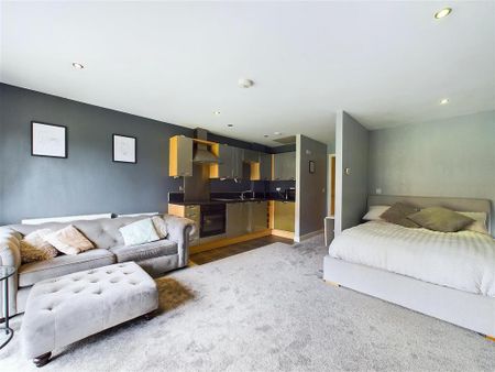 Studio to rent - Photo 3