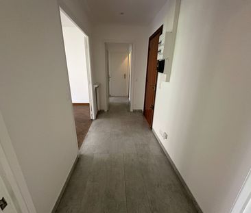 Location 2 pièces ? 63 m² ? Bd Riquier, 4e étage ? À deux pas du port - Photo 4