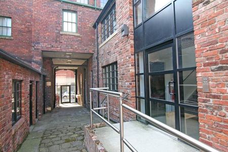 Studio to rent - Photo 5