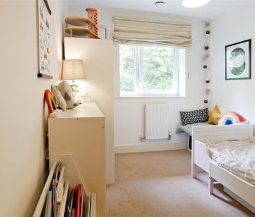 3 bedroom terraced house to rent - Photo 6