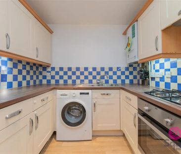 Tollington Way, London, N7 6FP - Photo 6