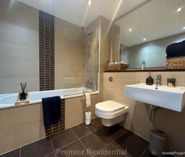 2 bedroom property to rent in Manchester - Photo 4