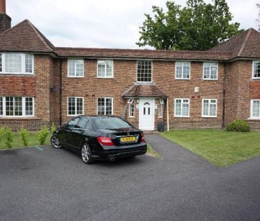 3 bedroom flat to rent - Photo 1