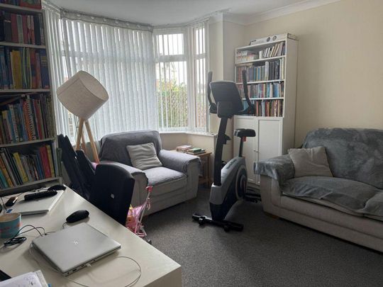 3 bedroom property to rent - Photo 1