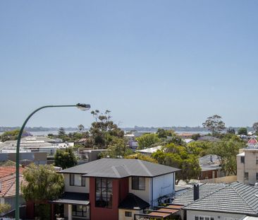 204/26 Willcock Street, Ardross - Photo 2