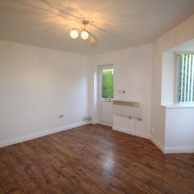 1 bedroom ground floor flat to rent - Photo 1