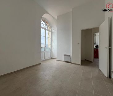 Location Appartement 2 pièces 53m² TOULON 83000 - Photo 1