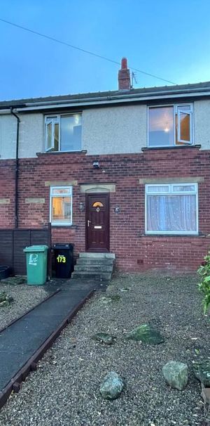 2 bedroom terraced house to rent - Photo 2