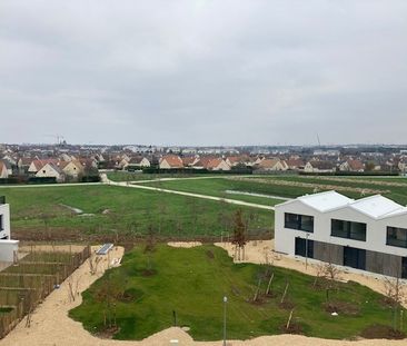 Location Appartement 4 pièces 92m² FLEURY SUR ORNE 14123 - Photo 2