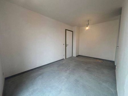 Appartement - Te huur - Photo 2