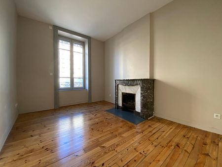 : Appartement 51.0 m² à SAINT-ETIENNE - Photo 3
