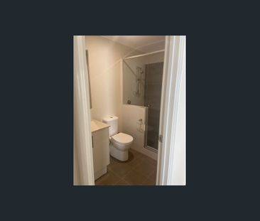 Three bedroom home in Beldon - Photo 6