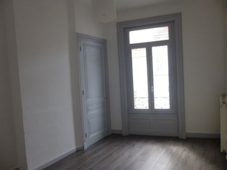 APPARTEMENT T2 A LOUER - Photo 2