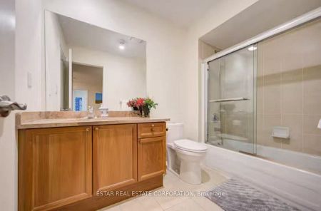For Lease - 45 Abilene Court, Richmond Hill, Ontario - Photo 5