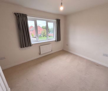 Canister Close, Hull - Photo 1