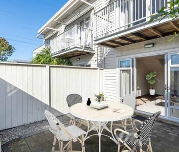 Onehunga - Two bedroom Townhouse - Photo 1