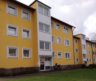 2-Zimmer-Wohnung zum Einziehen und Wohlfühlen bezugsfertig Mitte Au... - Foto 1