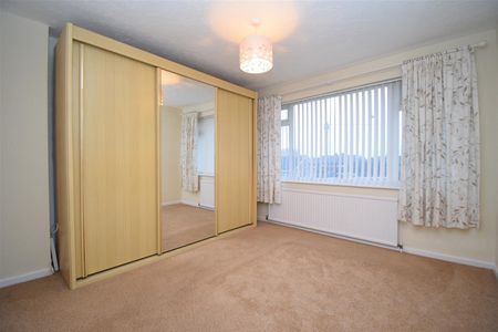 Mapplewell Drive, Ossett - Photo 5
