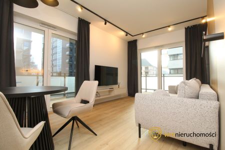 Dwupoziomowe 3-pokojowe mieszkanie z 2 łazienkami - Zdjęcie 4