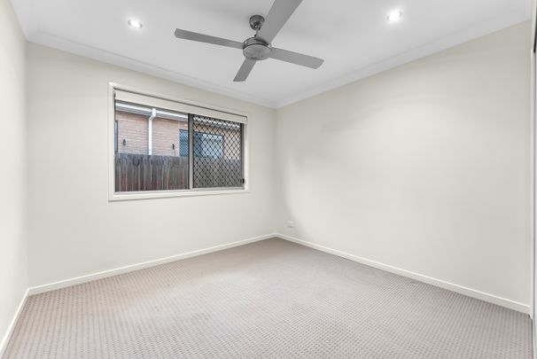 52 Mapleton Drive, North Lakes QLD 4509 - House For Rent | Domain - Photo 1