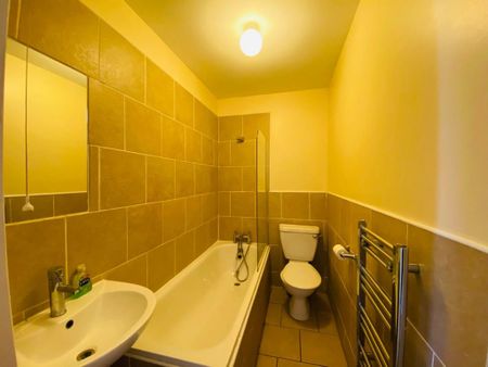 1 bedroom flat to rent - Photo 5