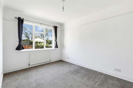 York Close, Morden, SM4 - Photo 4