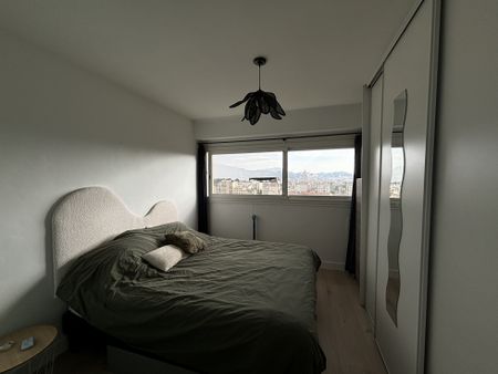 Location T3 Meublé 57m² + balcon + parking Marseille 13005 Blancarde - Photo 3